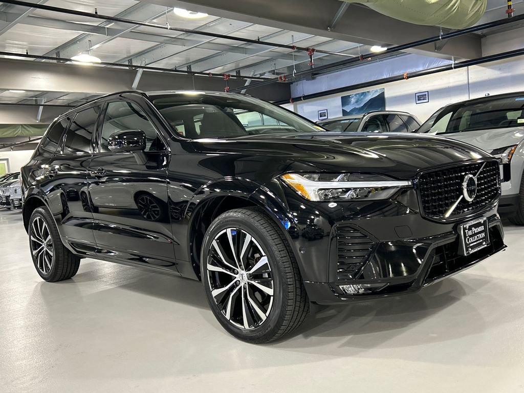Certified 2024 Volvo XC60 B5 Plus w/ Climate Package image 1