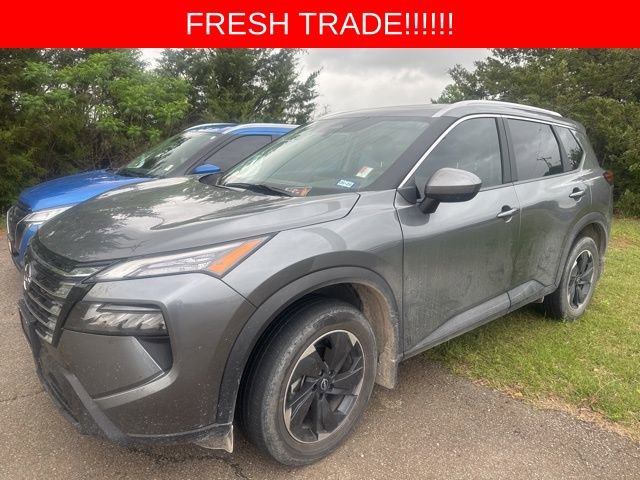 Certified 2024 Nissan Rogue SV w/ SV Premium Package image 1