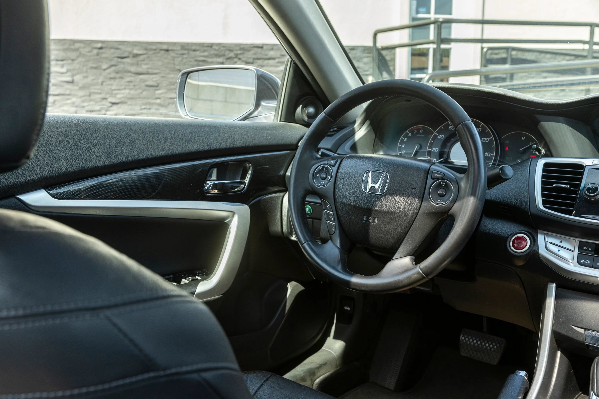 Used 2014 Honda Accord EX-L image 28