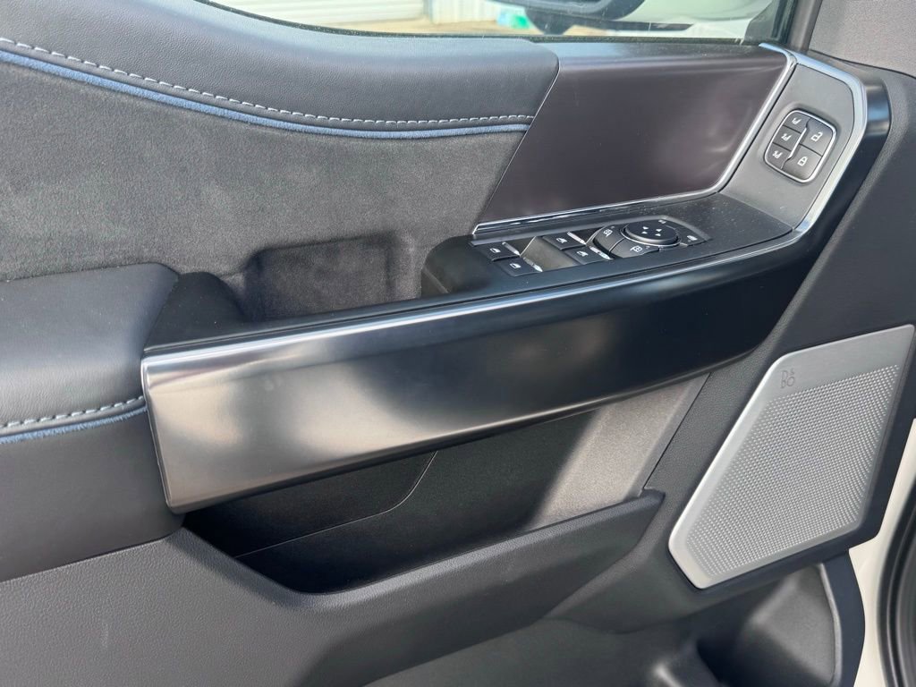 New 2025 Ford F150 Platinum w/ Equipment Group 702A High image 18