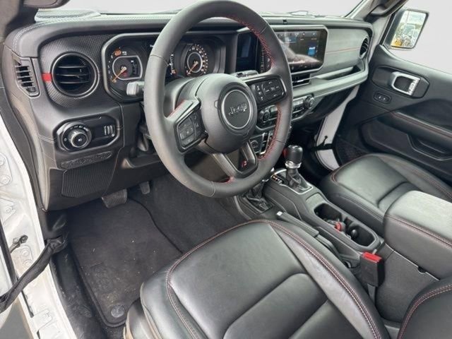 Used 2024 Jeep Wrangler Unlimited Rubicon image 11