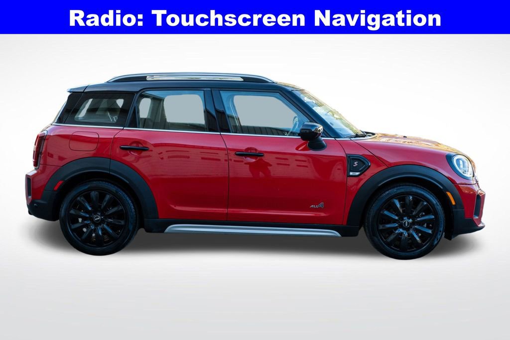 Used 2022 MINI Cooper Countryman S w/ Premium Package image 9
