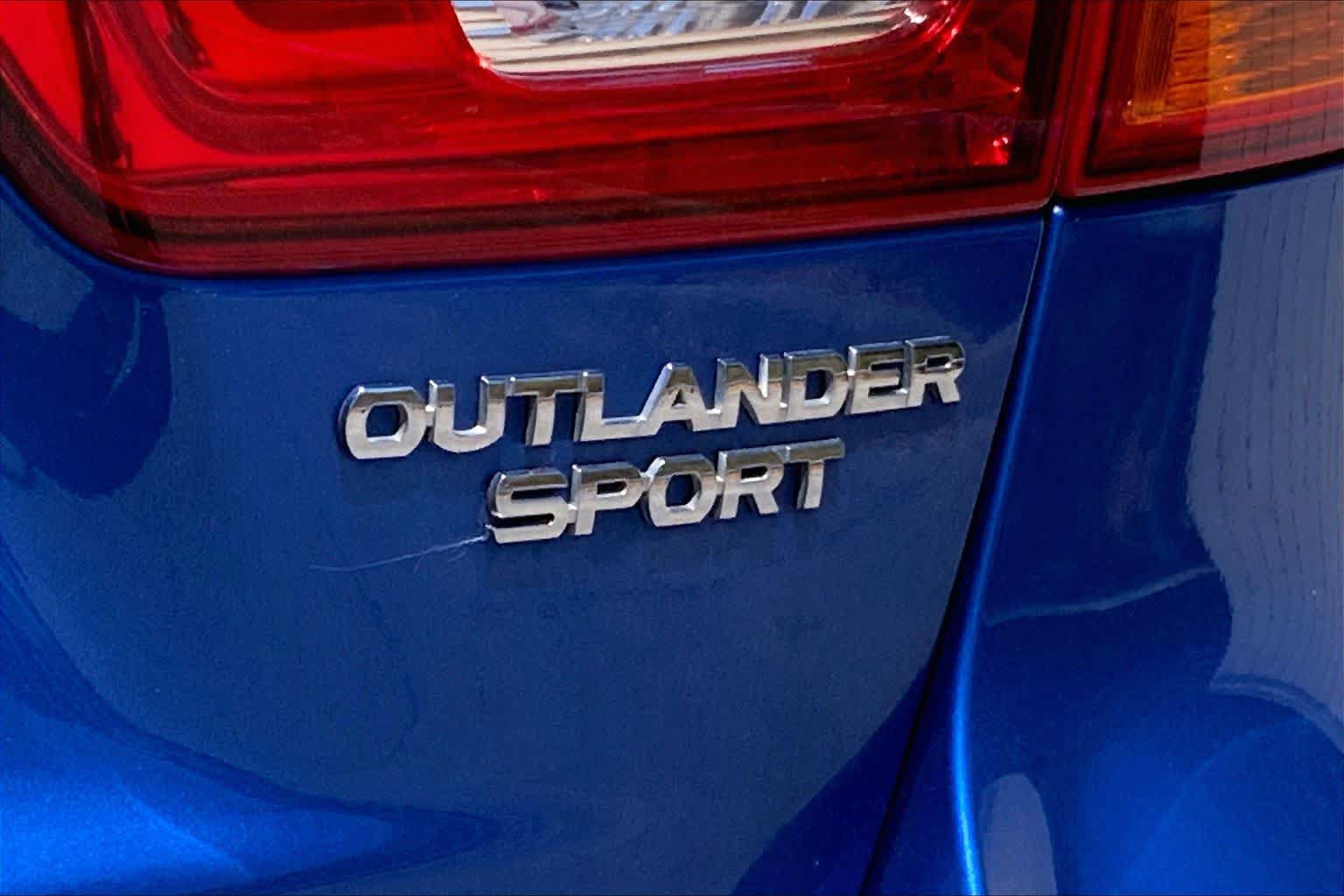 Used 2019 Mitsubishi Outlander Sport ES FWD image 10