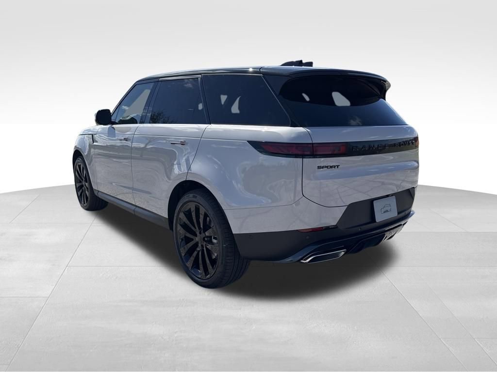 New 2026 Land Rover Range Rover Sport SE image 3