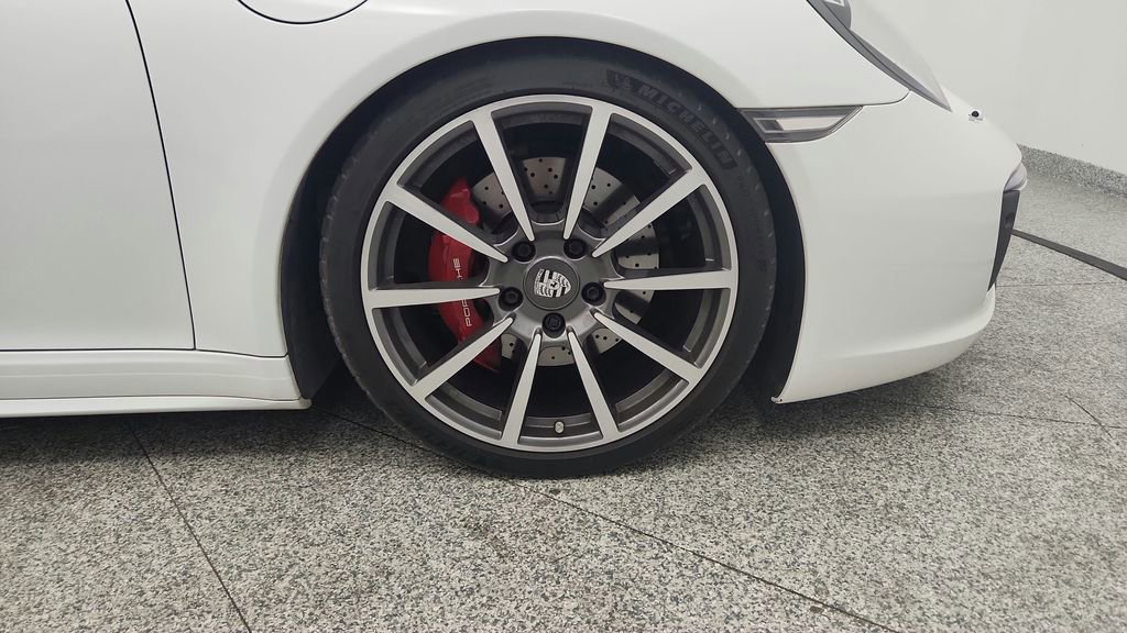 Used 2017 Porsche 911 Targa 4S AWD/4WD image 67