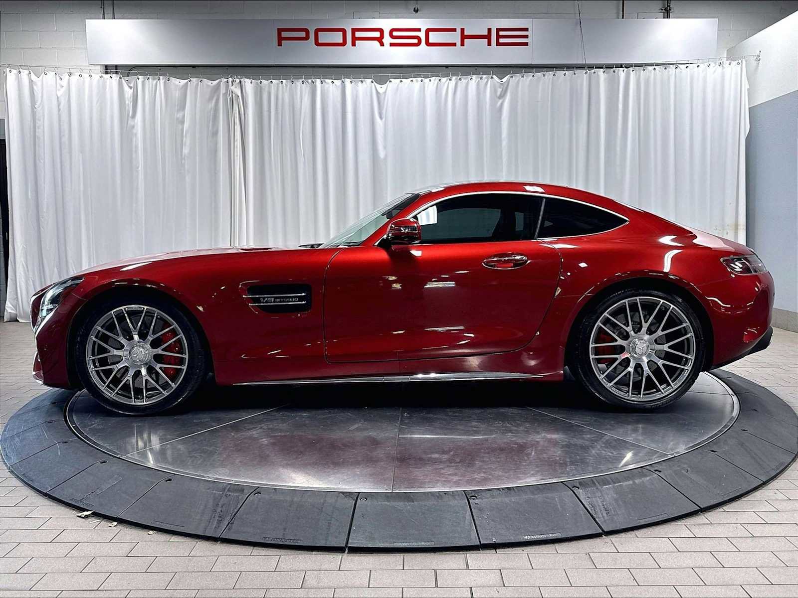Used 2020 Mercedes-Benz AMG GT C image 2