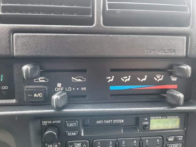 Used 1993 Toyota 4Runner SR5 AWD/4WD image 18