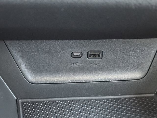 New 2026 Chevrolet Equinox LT w/ Convenience Package II image 9