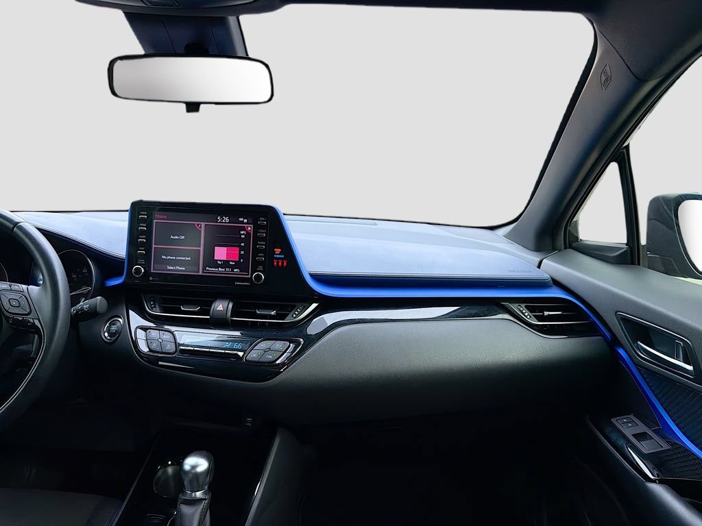 Used 2021 Toyota C-HR XLE FWD image 18