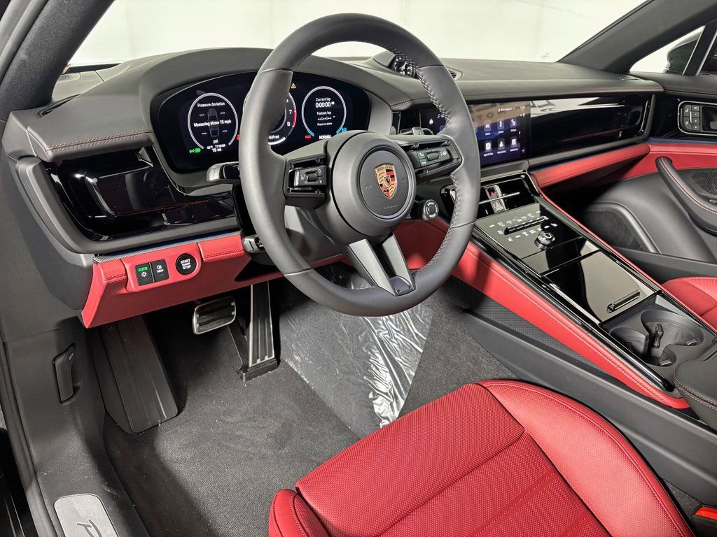 New 2026 Porsche Panamera 4 image 4