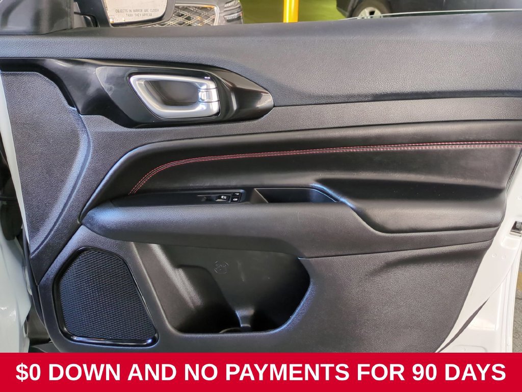 Used 2025 Jeep Compass Trailhawk AWD/4WD image 31