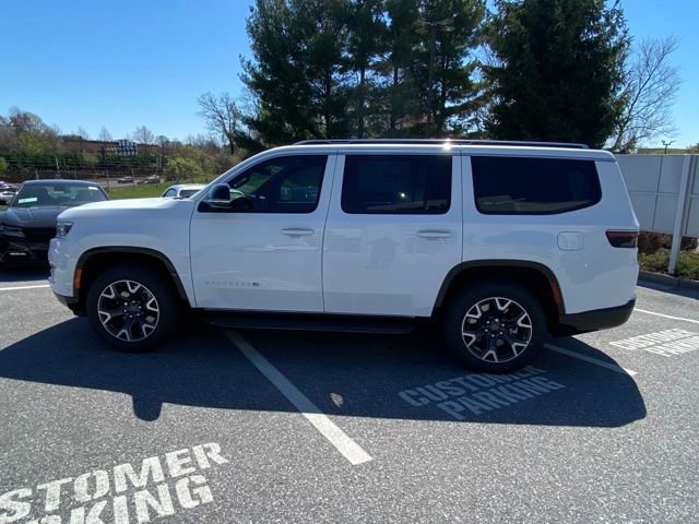 New 2023 Jeep Wagoneer Series III w/ Preferred Equipment Group image 4