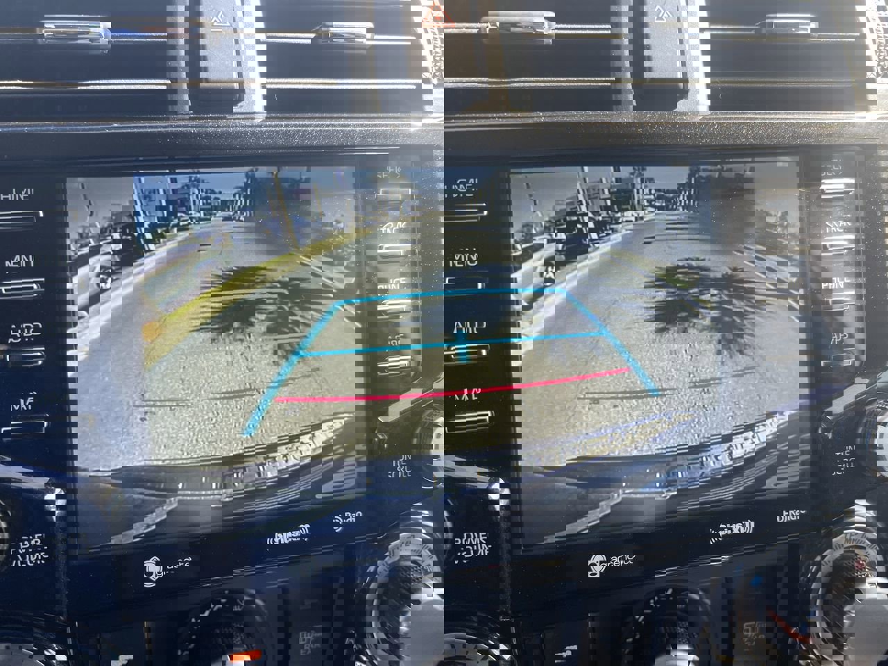 Used 2024 Toyota 4Runner TRD Off-Road image 25