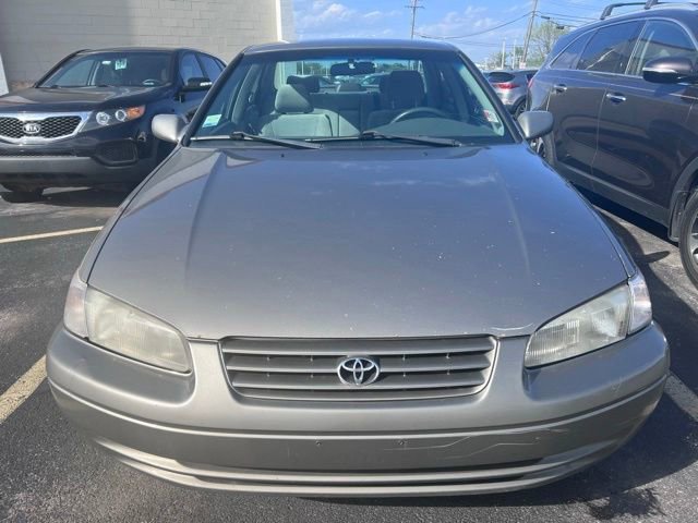 Used 1999 Toyota Camry XLE FWD image 3