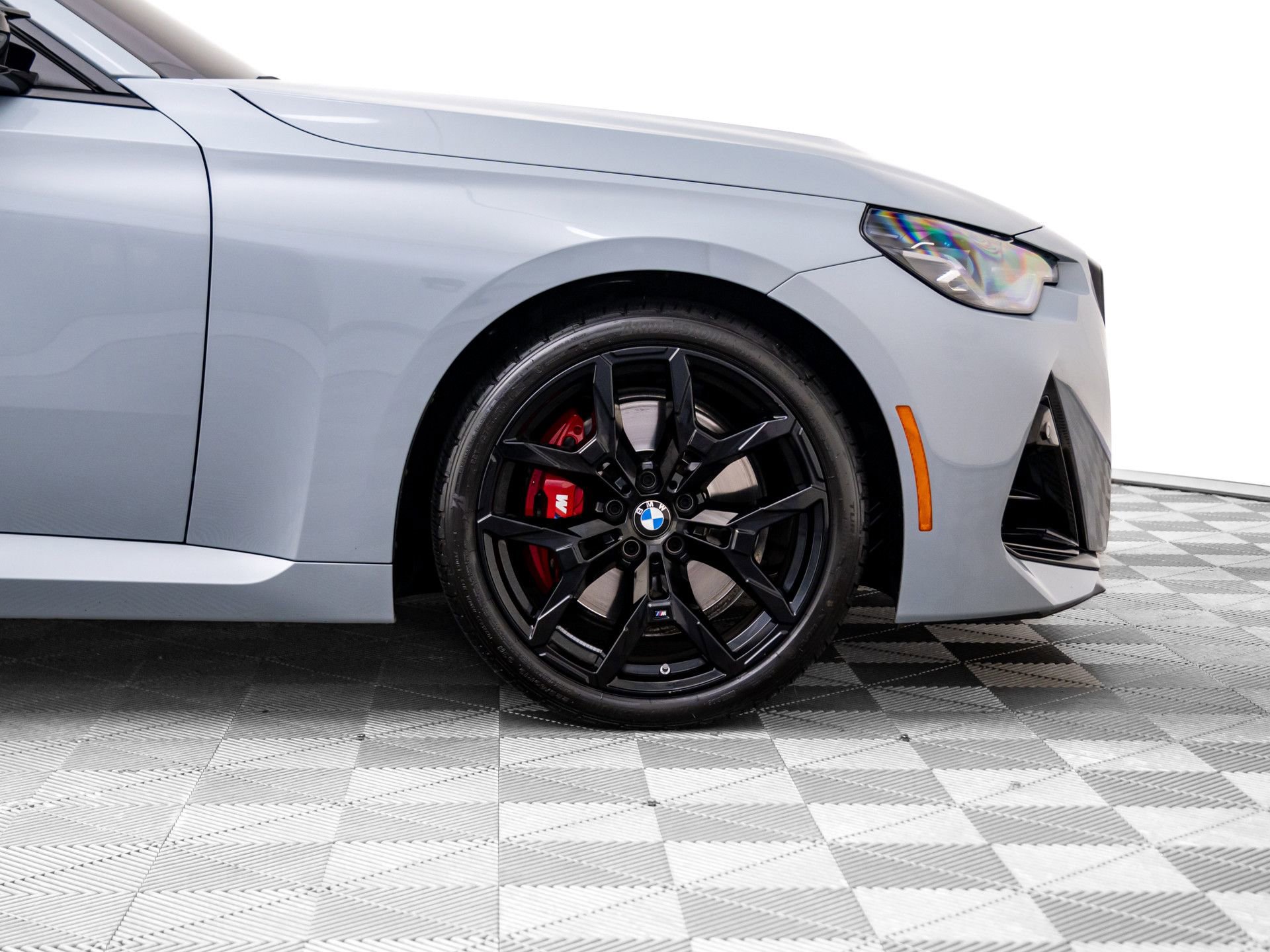 Used 2025 BMW M240i xDrive Coupe w/ Premium Package image 33