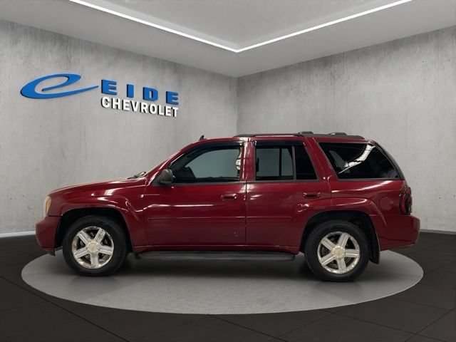 Used 2008 Chevrolet TrailBlazer LT w/ Sun And 6-Disc Cd Package AWD/4WD image 10