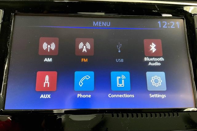 New 2025 Nissan Kicks Play S image 27