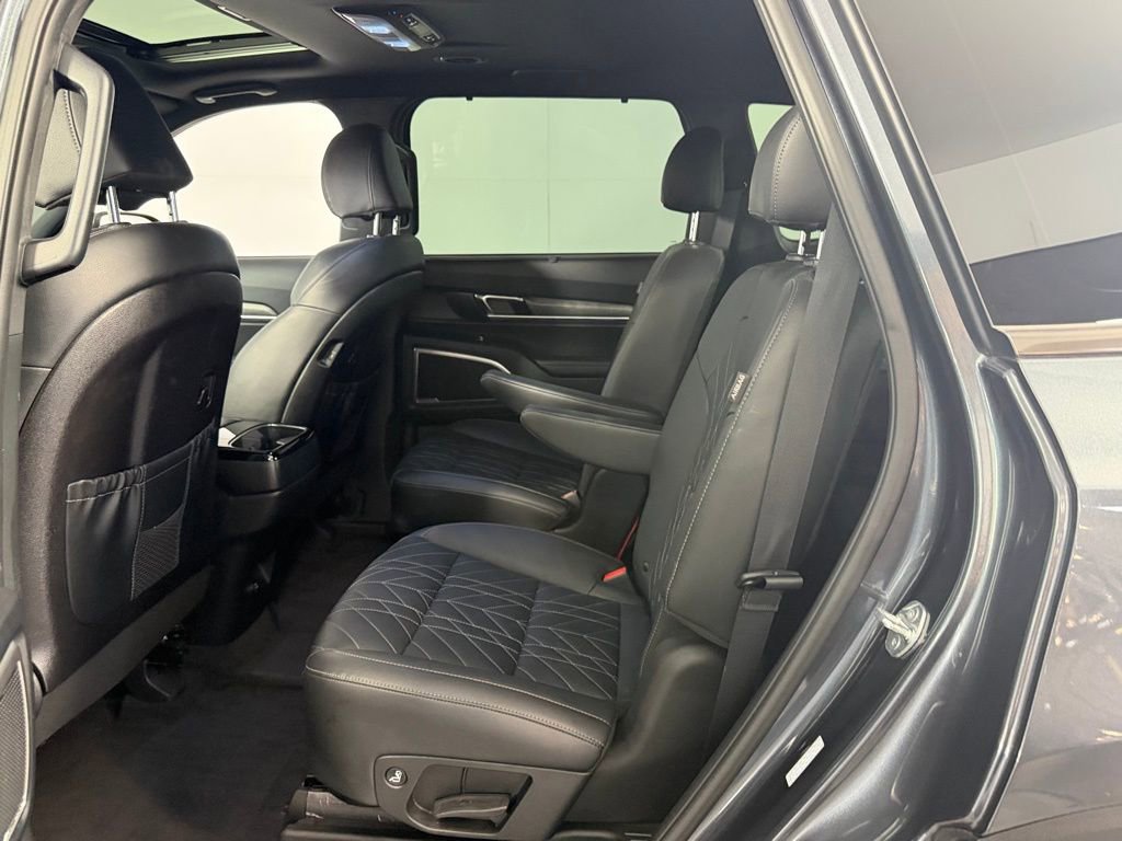 Used 2024 Kia Telluride EX X-Line image 27