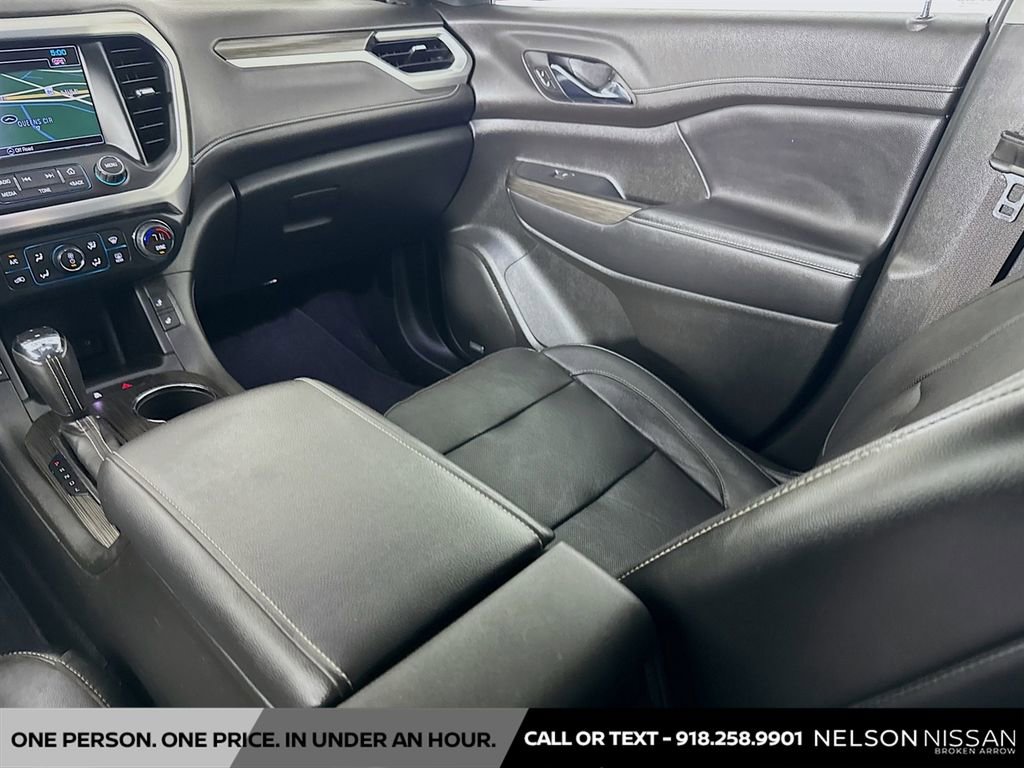 Used 2019 GMC Acadia SLT w/ Black Edition image 24