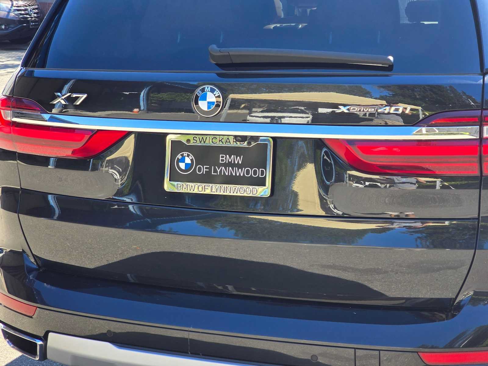 Used 2022 BMW X7 xDrive40i AWD/4WD image 13