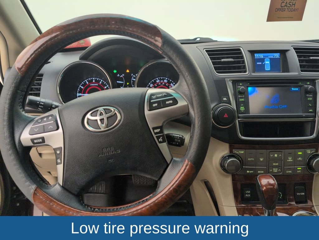 Used 2013 Toyota Highlander Limited image 22