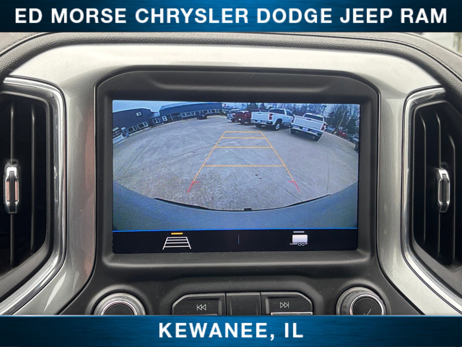 Used 2021 Chevrolet Silverado 1500 LT Trail Boss w/ Bed Protection Package image 27