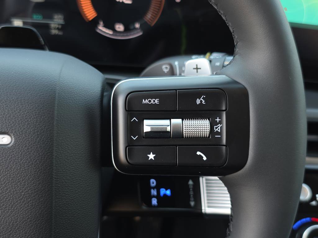 New 2026 Hyundai Santa Fe SEL image 28