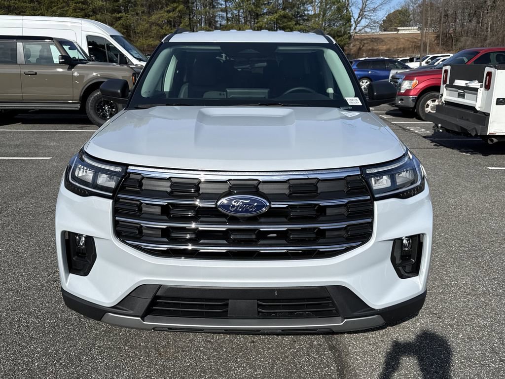 New 2026 Ford Explorer Active w/ Active Comfort Package video 2