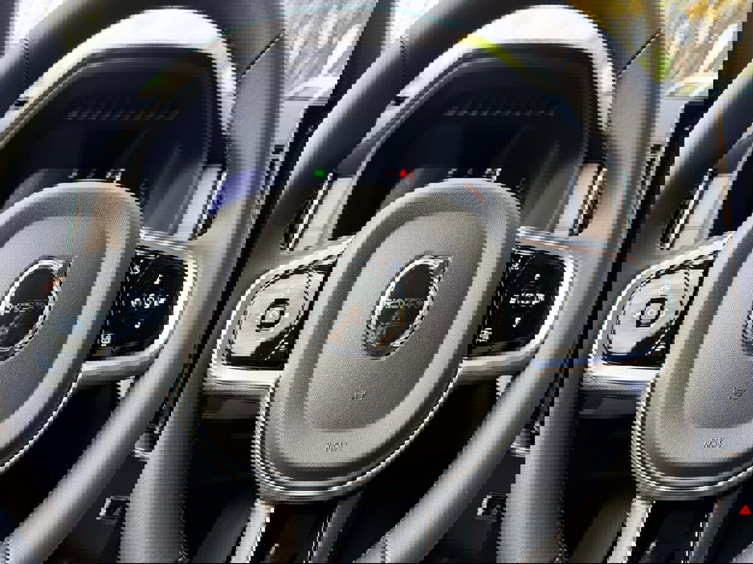 New 2026 Volvo XC90 B5 Core image 20