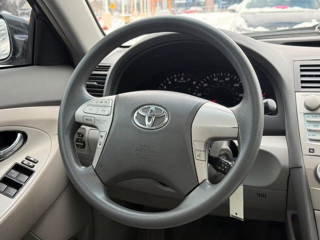Used 2009 Toyota Camry image 14