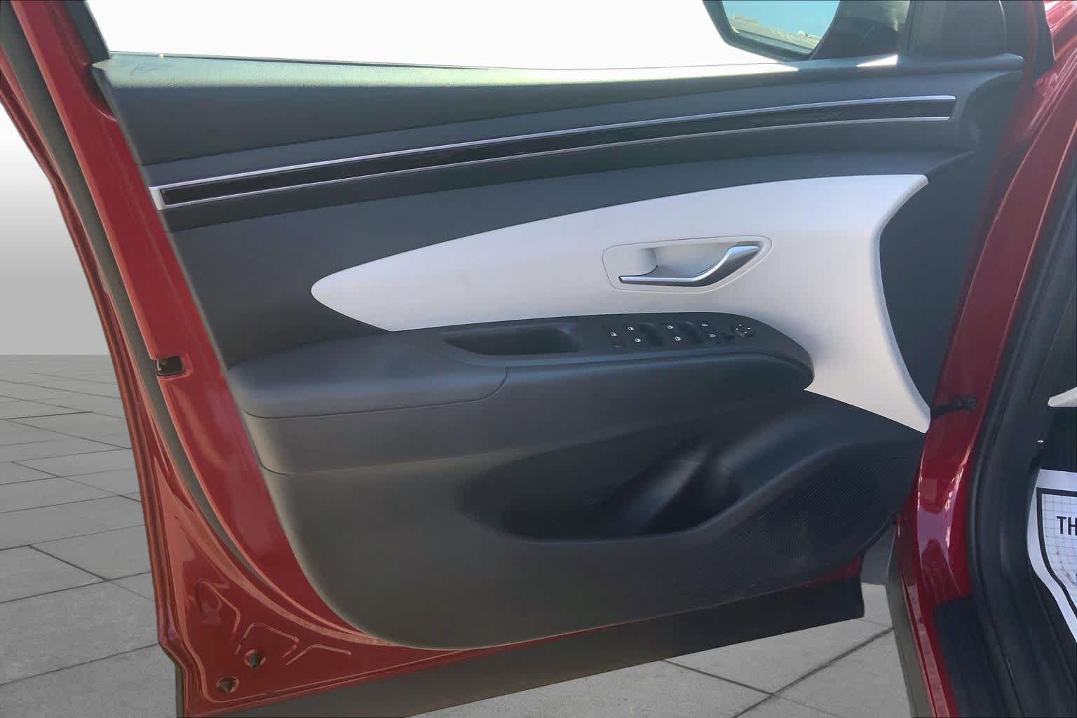 Used 2024 Hyundai Tucson SEL FWD image 21