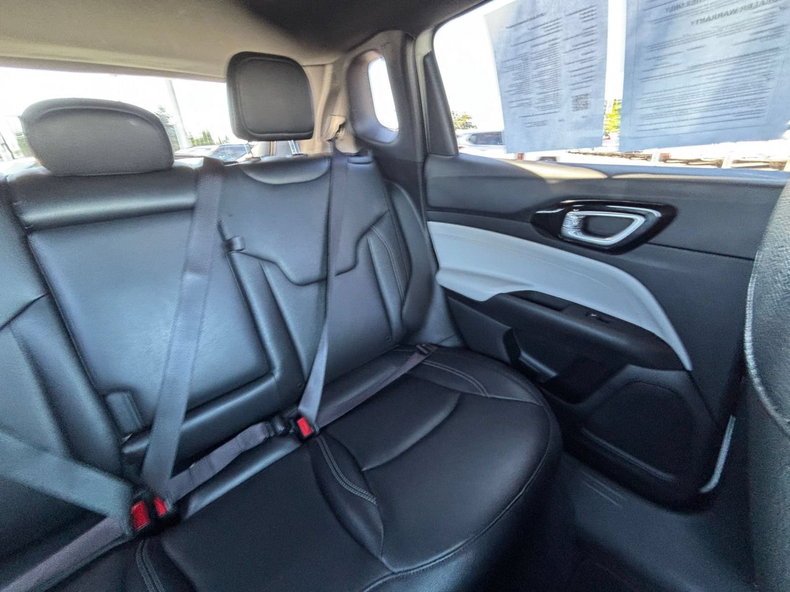 Used 2025 Jeep Compass Limited AWD/4WD image 37