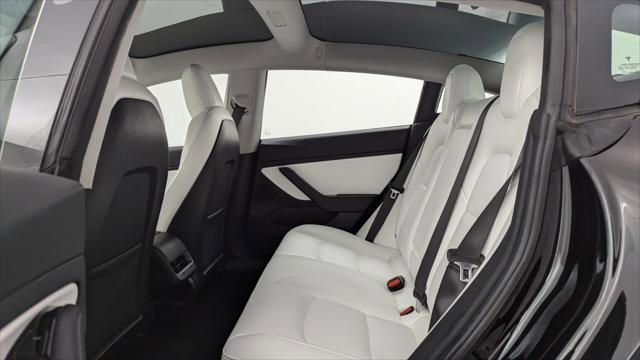 Used 2018 Tesla Model 3 Long Range AWD/4WD image 12