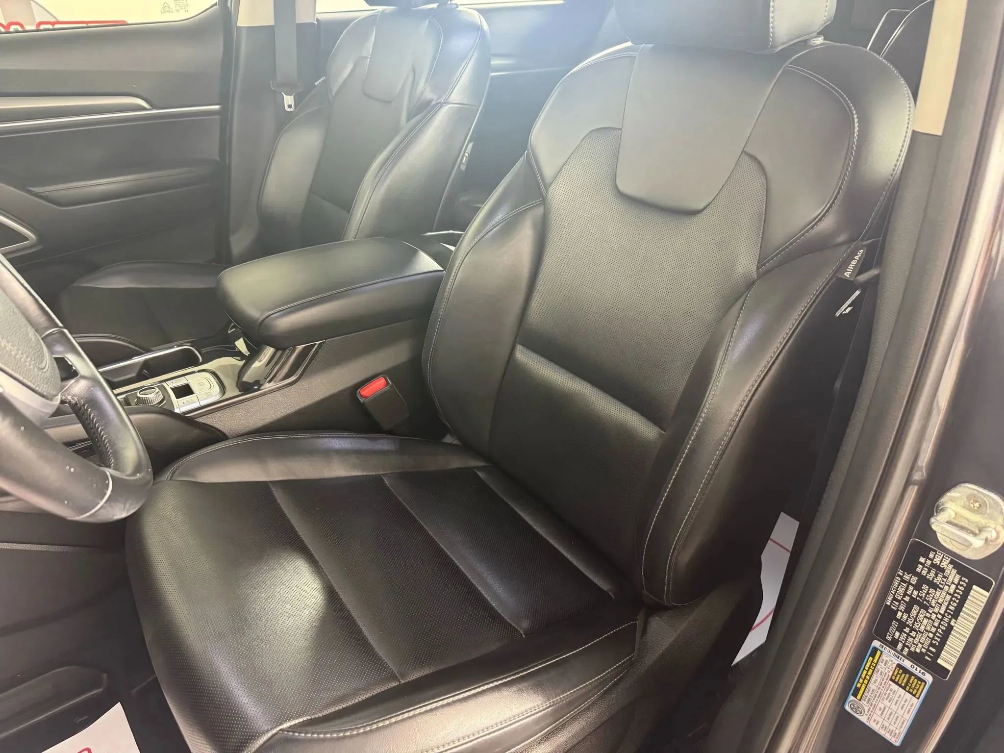 Used 2022 Kia Telluride S AWD/4WD image 34