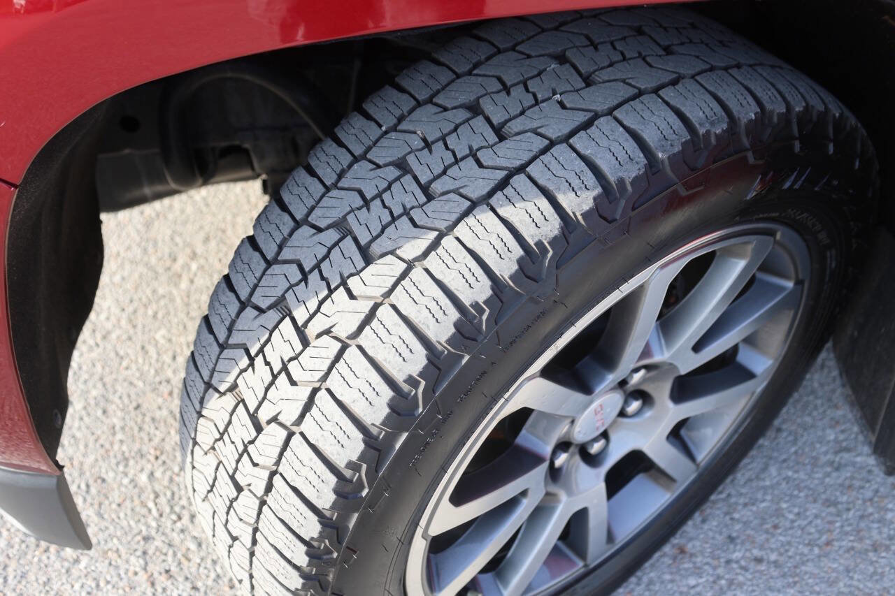 Used 2019 GMC Canyon Denali image 25