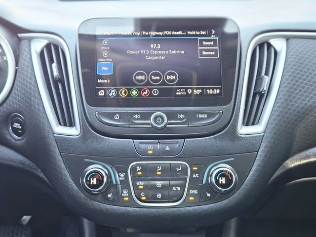 Used 2023 Chevrolet Malibu LT image 22