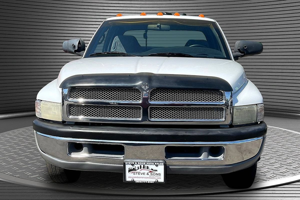 Used 1999 Dodge Ram 3500 Truck 2WD Quad Cab image 2