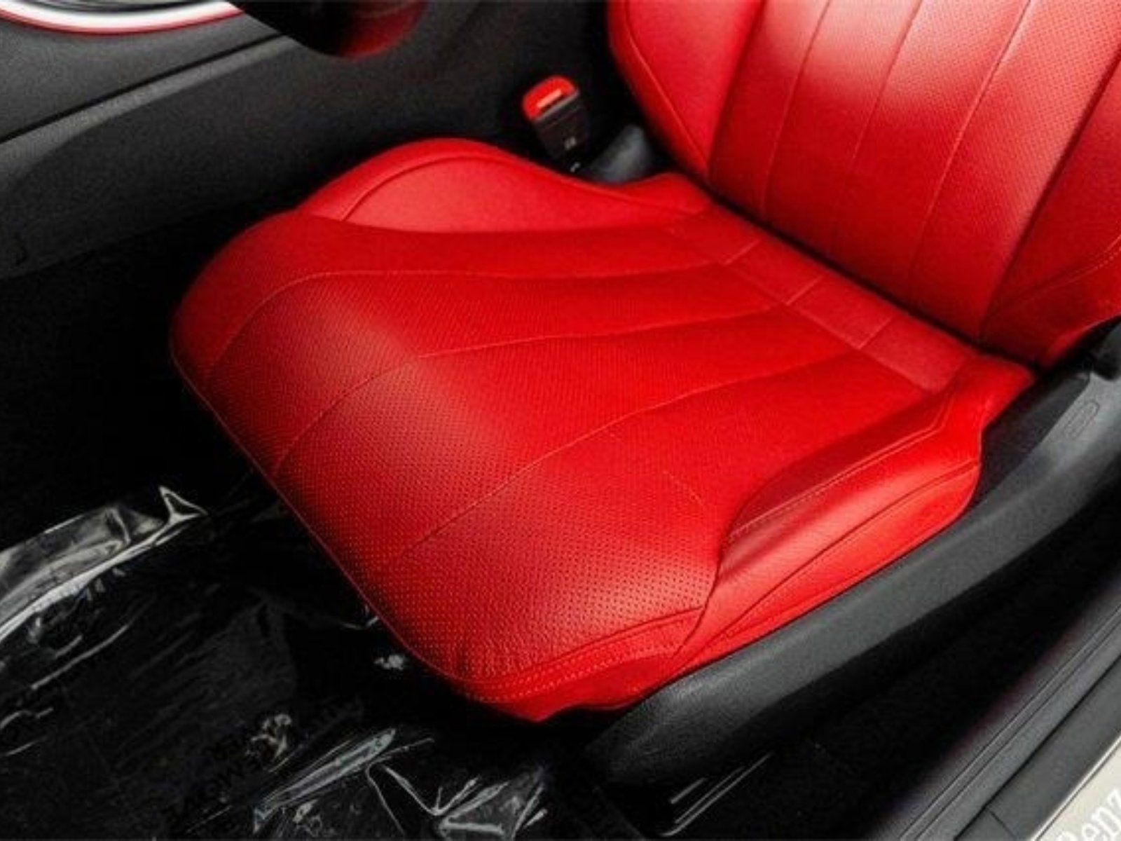 Used 2024 Mercedes-Benz CLE 450 4MATIC Coupe image 35