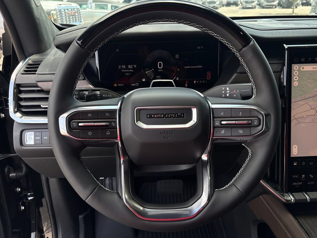 New 2026 GMC Acadia Denali Ultimate w/ LPO, Floor Liner Package AWD/4WD image 17