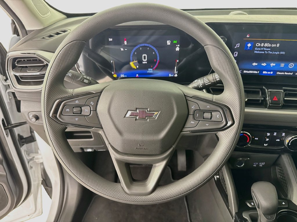 New 2026 Chevrolet TrailBlazer LT w/ Midnight Edition FWD image 13