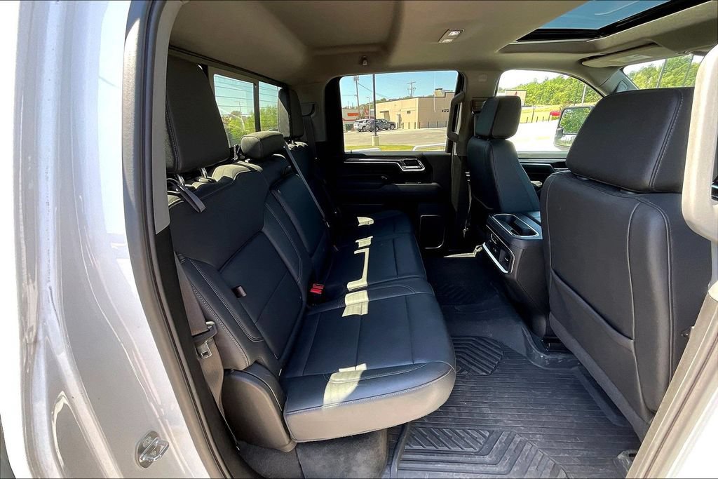 Used 2024 Chevrolet Silverado 2500 LTZ w/ LTZ Premium Package AWD/4WD image 24