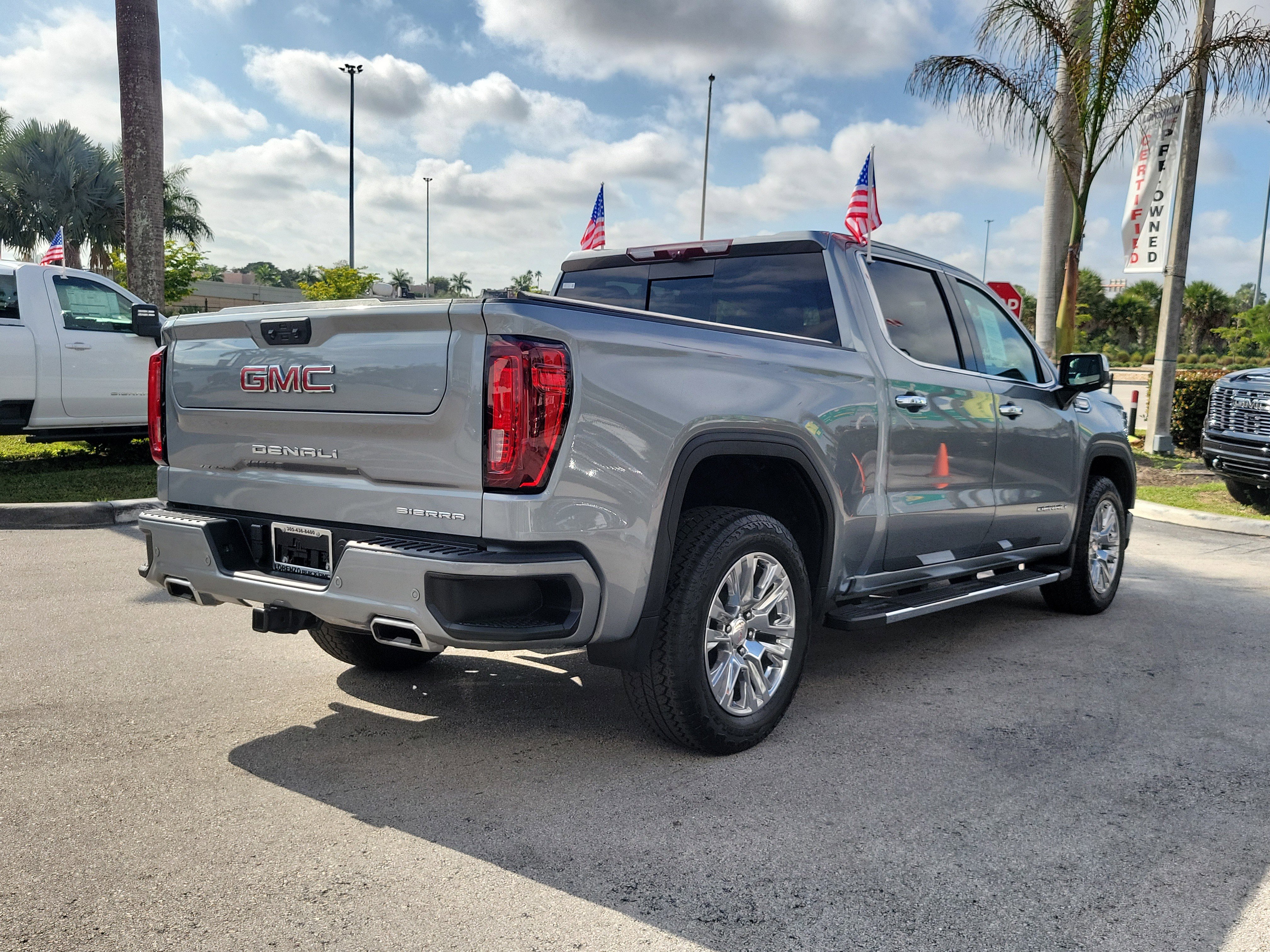 Used 2024 GMC Sierra 1500 Denali w/ Technology Package image 5