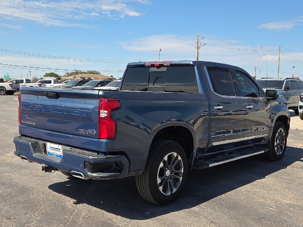 Used 2024 Chevrolet Silverado 1500 High Country w/ Technology Package AWD/4WD image 5