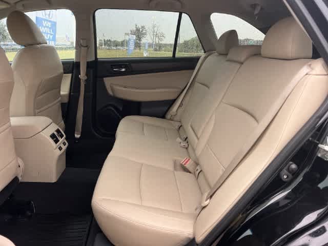 Used 2017 Subaru Outback 2.5i Limited AWD/4WD image 14