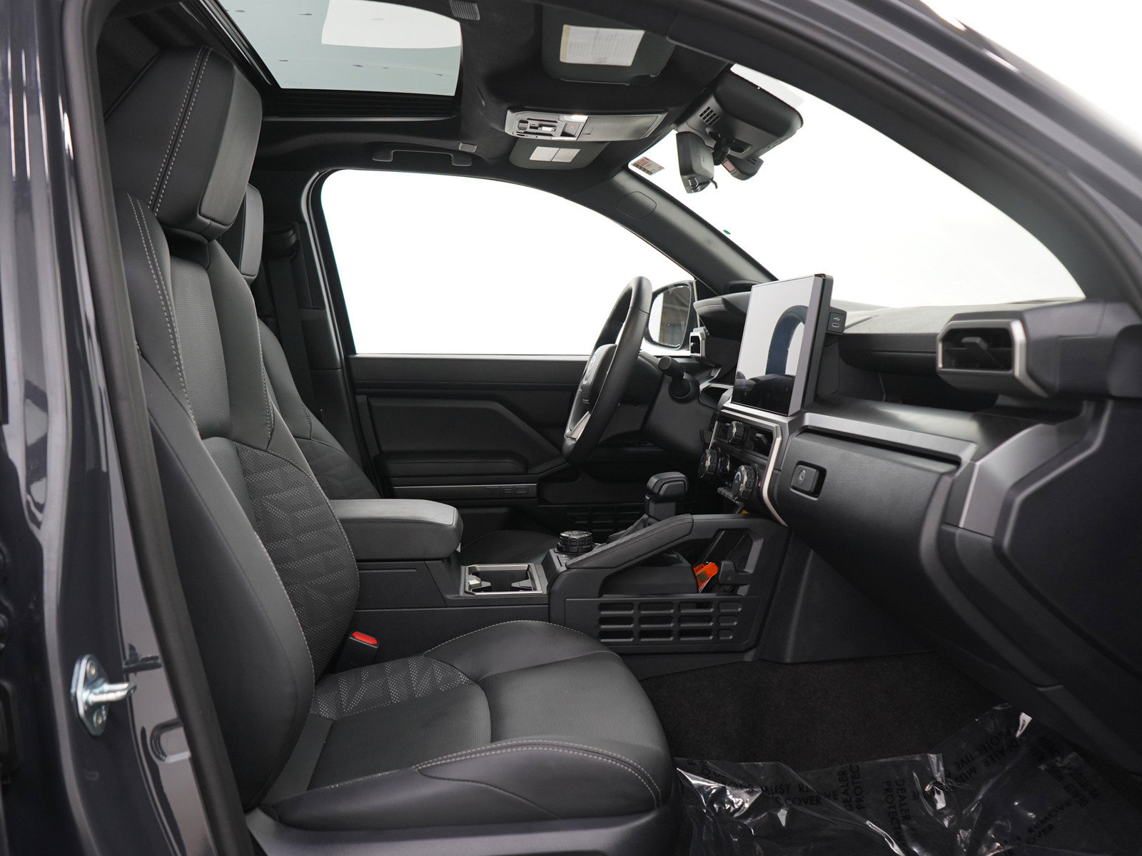Certified 2026 Toyota 4Runner TRD Off-Road Premium w/ Tow Technology Package AWD/4WD image 13