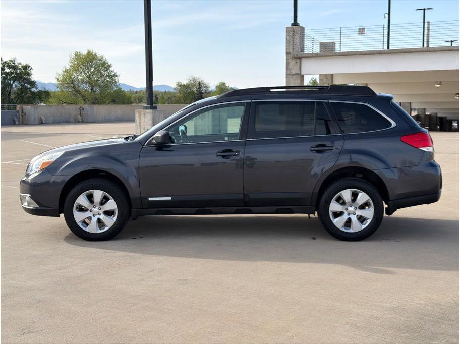 Used 2012 Subaru Outback 2.5i Premium image 4