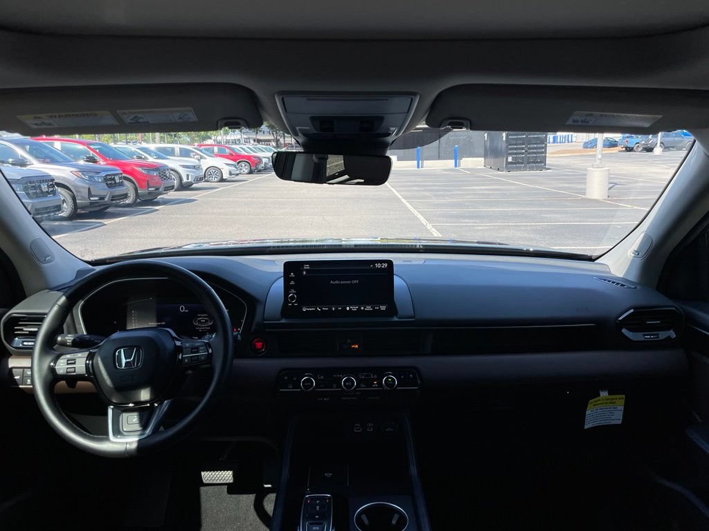 Used 2025 Honda Pilot Elite image 10