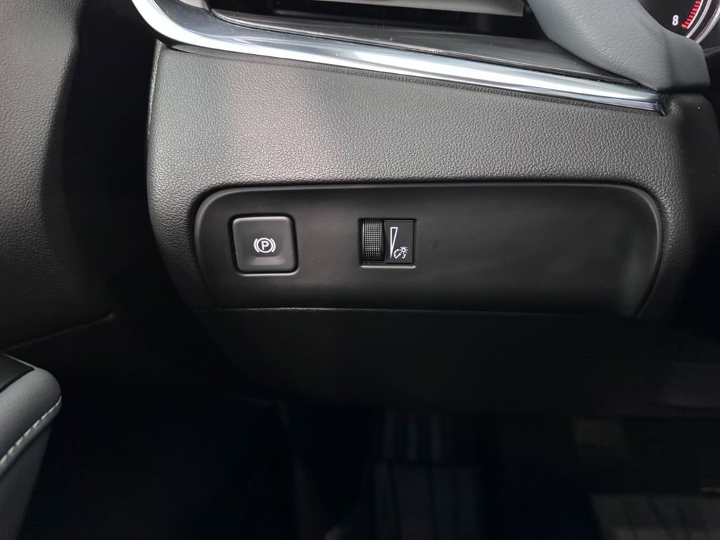 Certified 2023 Buick Enclave Essence w/ Experience Buick Package image 25