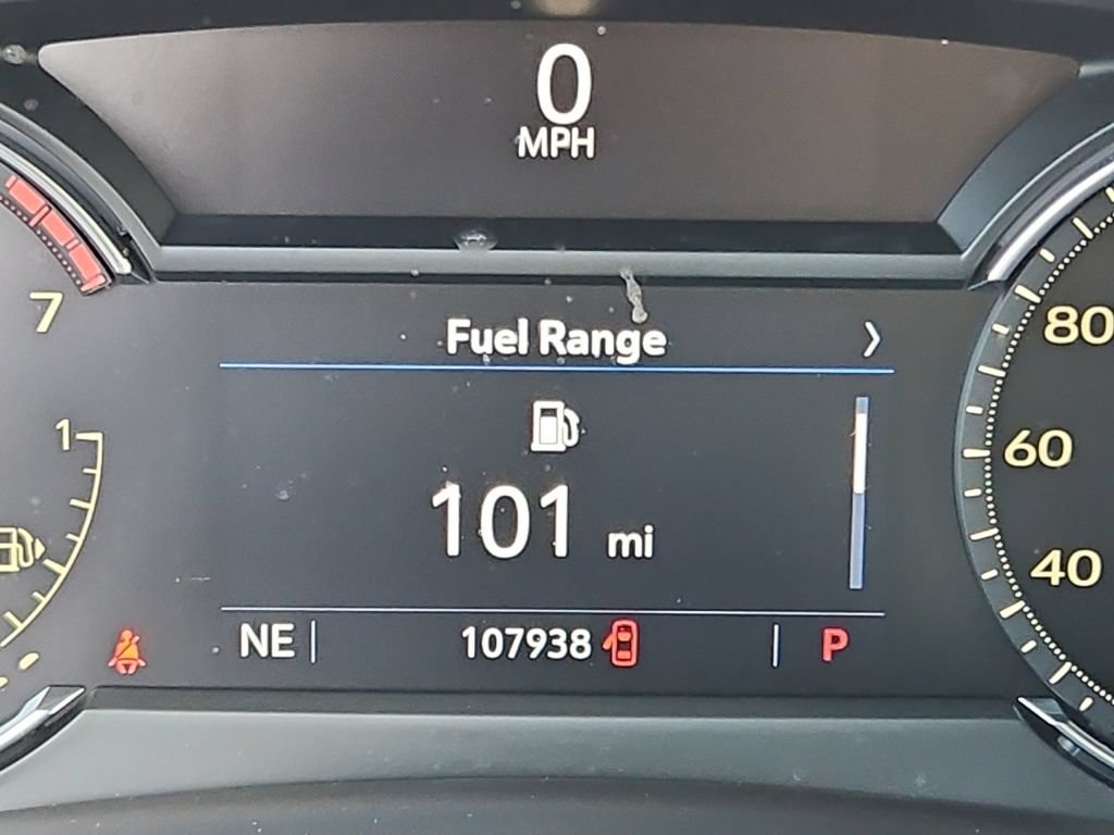 Used 2022 Cadillac XT4 Premium Luxury w/ Safety Alert Package FWD image 22