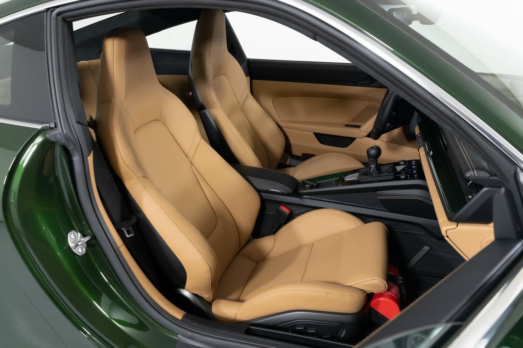 Used 2026 Porsche 911 GT3 RWD image 32